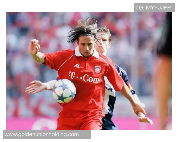 巅峰时期秘鲁足球明星的传奇故事与辉煌成就回顾