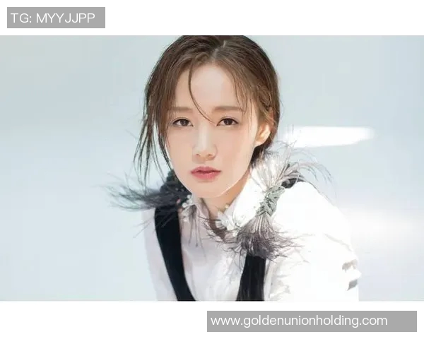 李一桐足球明星的成长之路与未来发展展望分析